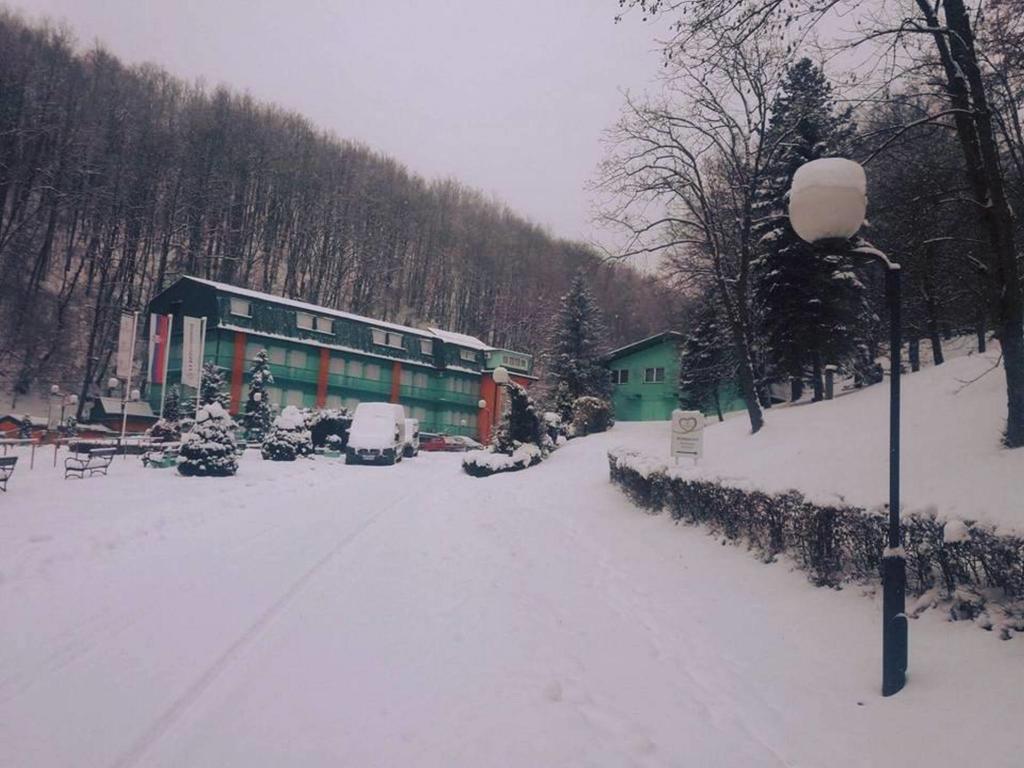 Guesthouse Edelnice Gornja Trepča Zewnętrze zdjęcie